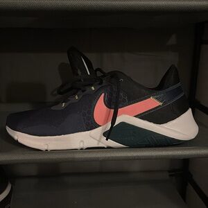 Nike Navy Blue Tennis Shoe